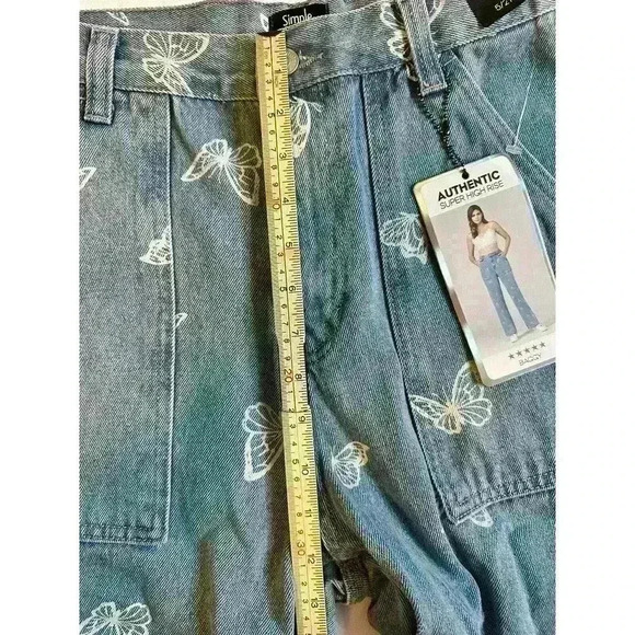 Simple Society Womens 5/27 Super High Rise Baggy Denim Jeans Butterfly Print - Picture 2 of 10